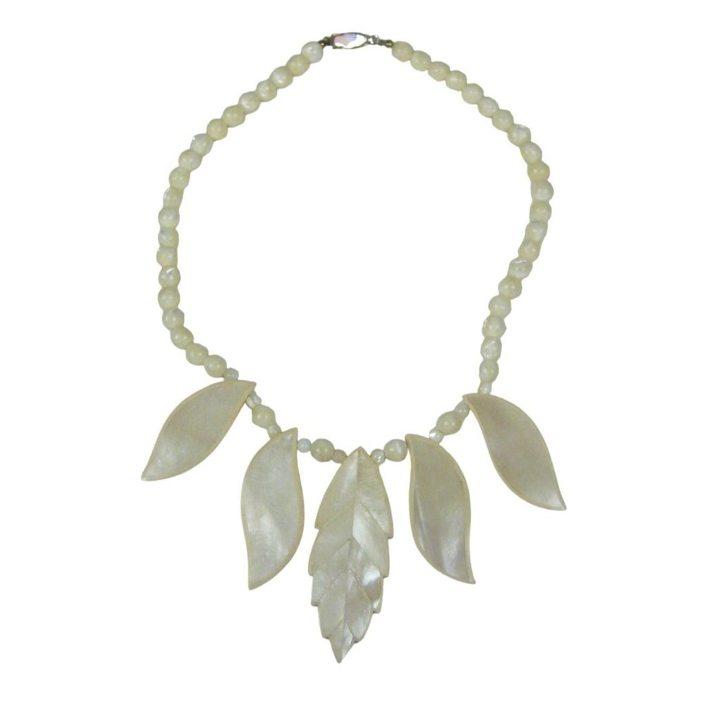 Mother Of Pearl Shell Iridescent Beads Shell Inlay Leaf Necklace Festival Party